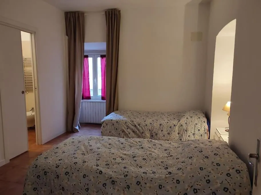 Appartamento Locazione turistica di Via Ottaviano a Roma
